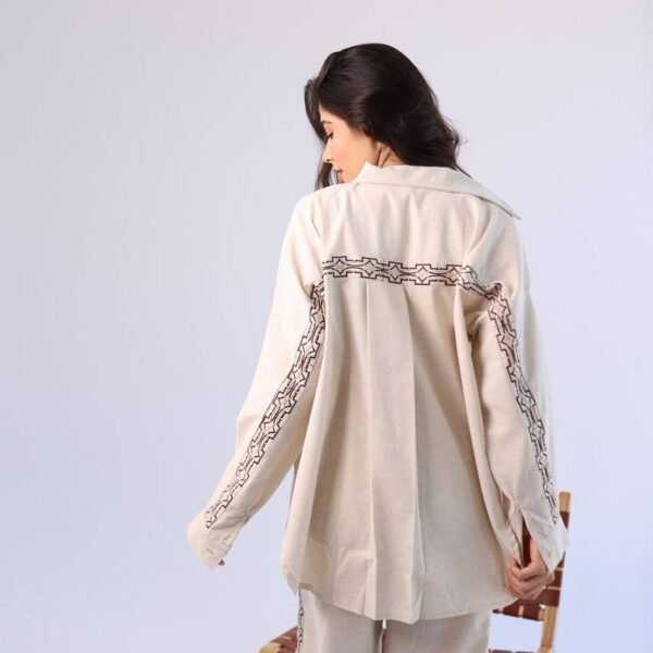 سوت تطريز كتان